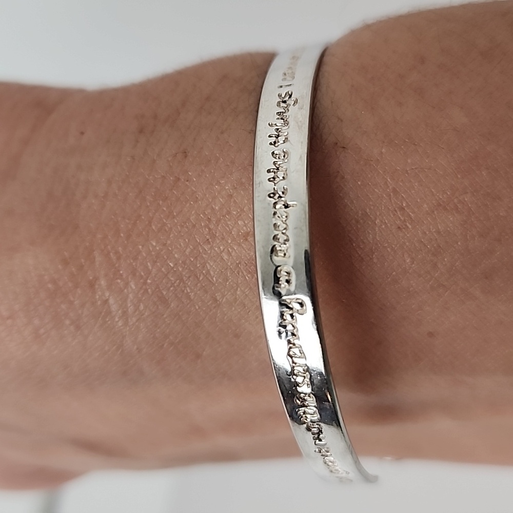 Serenity Prayer Bangle 'Courage' 925 Sterling Silver - Picture 4 of 16
